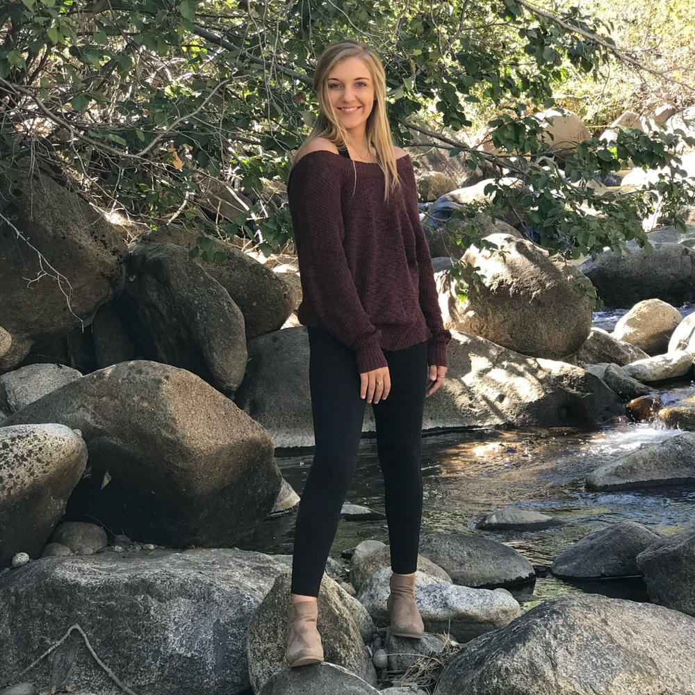 American Eagle fall sweater